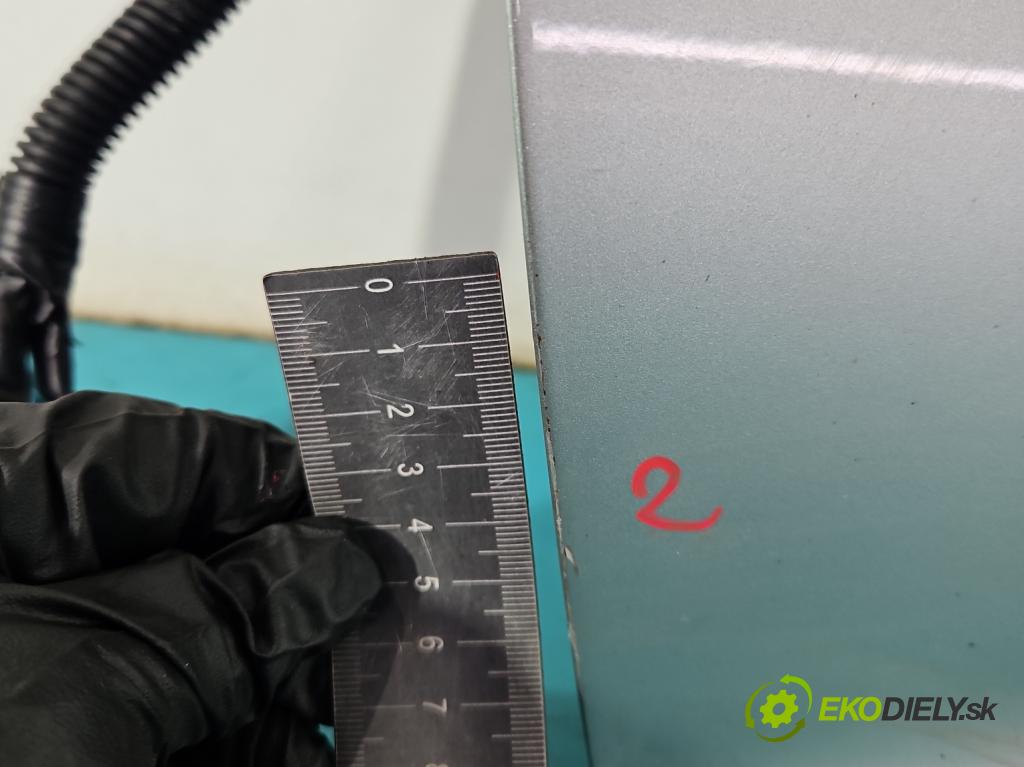 Toyota Corolla Verso II 2004-2009 2.0 D4D 116 HP manual 85 kW 1995 cm3 5- dvere predné ľavé  (Ostatné)