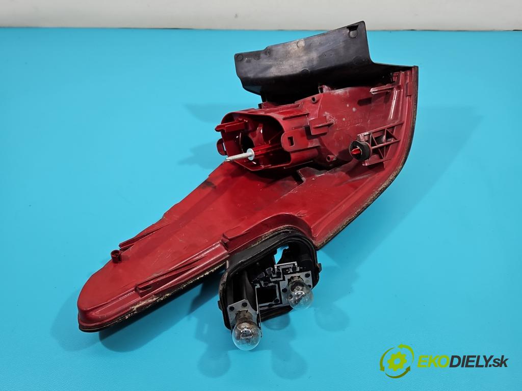 Citroen C5 II 2008-2017 2.0 hdi 163 hp automatic 120 kW 1997 cm3 5- světlo zadní pravé 28734G (Klika dveří ostatní)