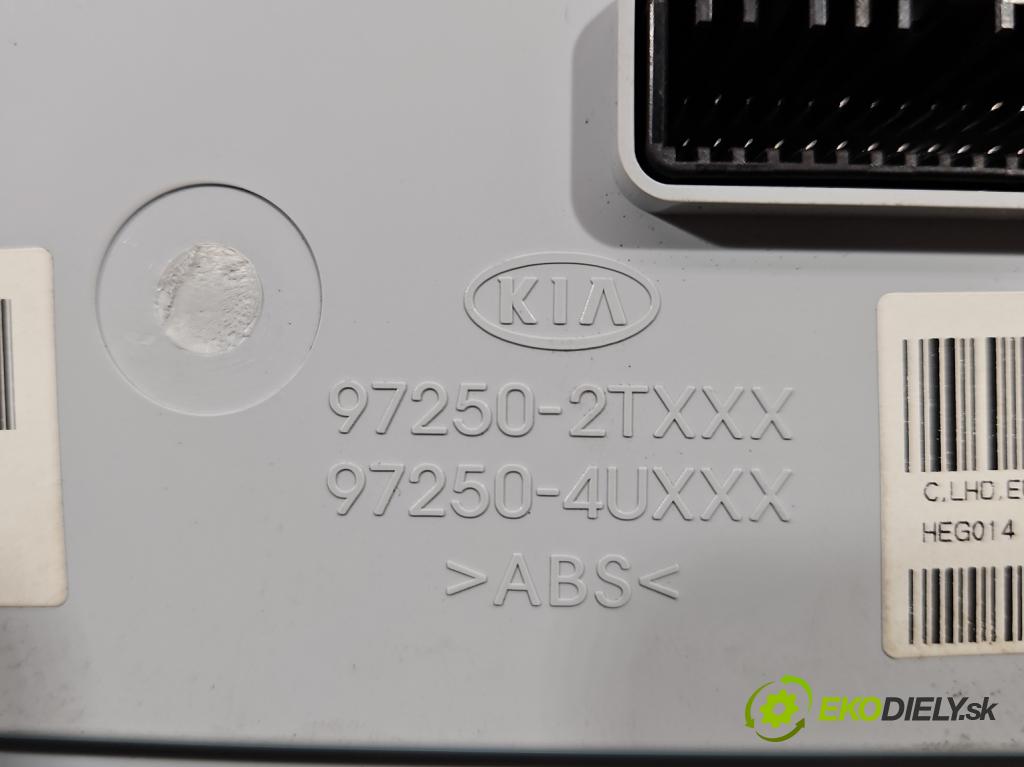 Kia Optima III 2010-2015 1.7 crdi 136 HP manual 100 kW 1685 cm3 4- panel kúrenia 97250-2T841