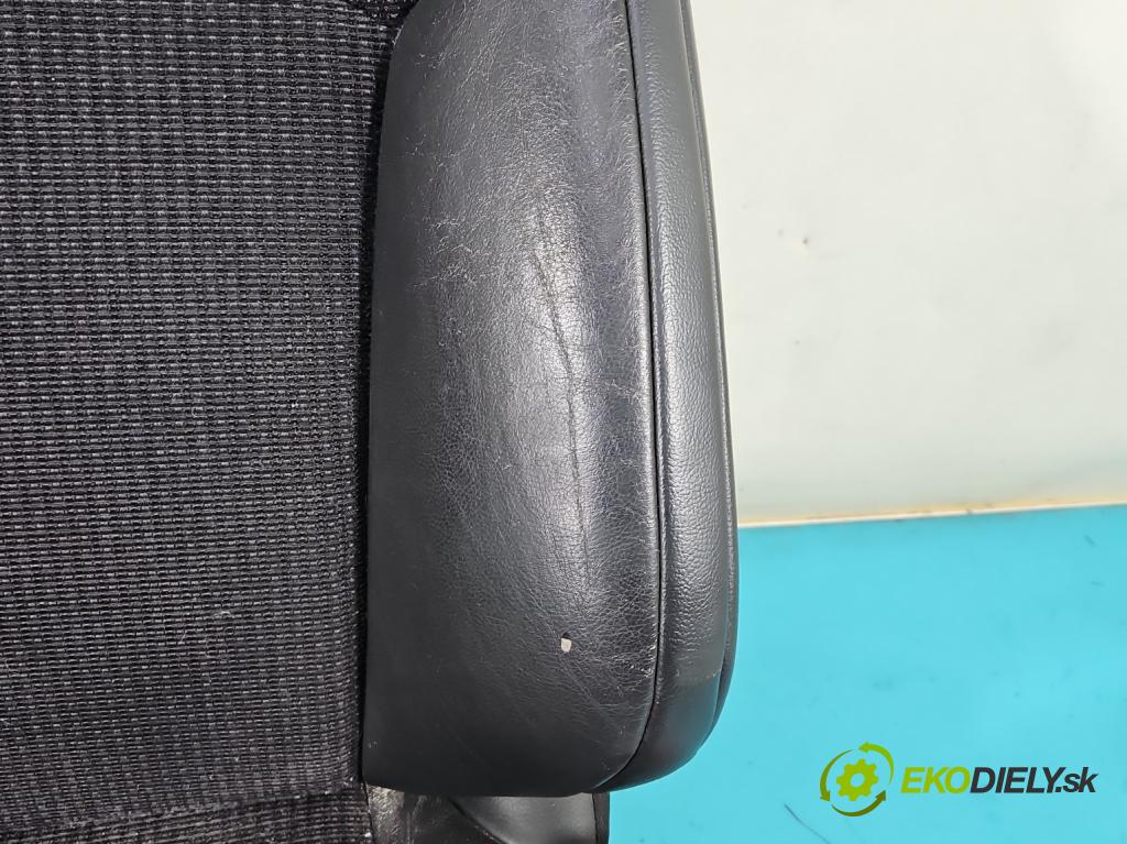 Citroen C5 II 2008-2017 2.0 hdi 163 HP automatic 120 kW 1997 cm3 5- Sedačka pravý  (Sedačky, sedadlá)