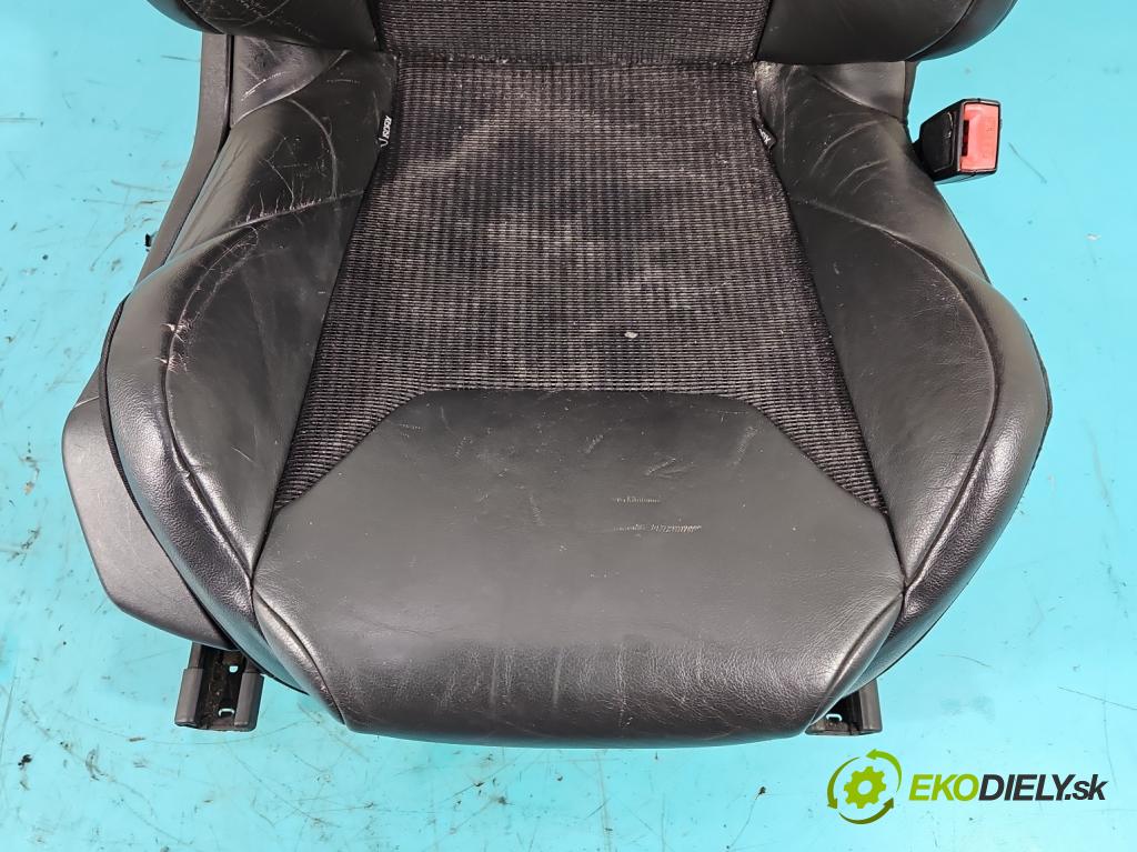 Citroen C5 II 2008-2017 2.0 hdi 163 HP automatic 120 kW 1997 cm3 5- Sedačka pravý  (Sedačky, sedadlá)
