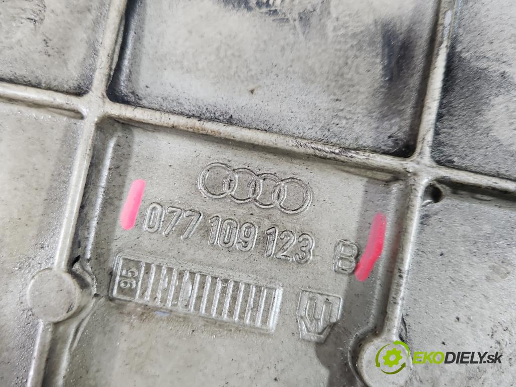 Audi A8 D2 1994-2002 4.2 V8 299KM automatic 220 kW 4172 cm3 4- obal vačkový 077109123B (Kryty motora)