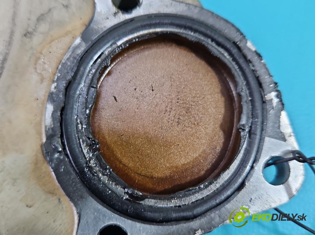 Audi A8 D2 1994-2002 4.2 V8 299KM automatic 220 kW 4172 cm3 4- obal vačkový 077109145 (Kryty motora)