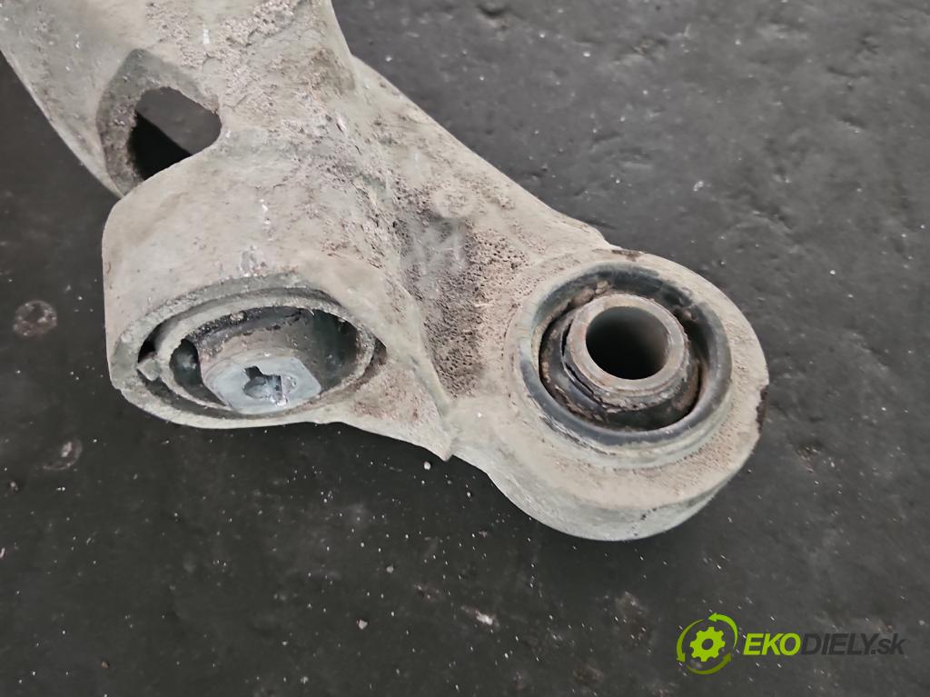 Volvo S80 I 1998-2006 2.0 T 179KM automatic 132 kW 1984 cm3 4- zadní výztuha 09492948 (Výztuhy zadní)