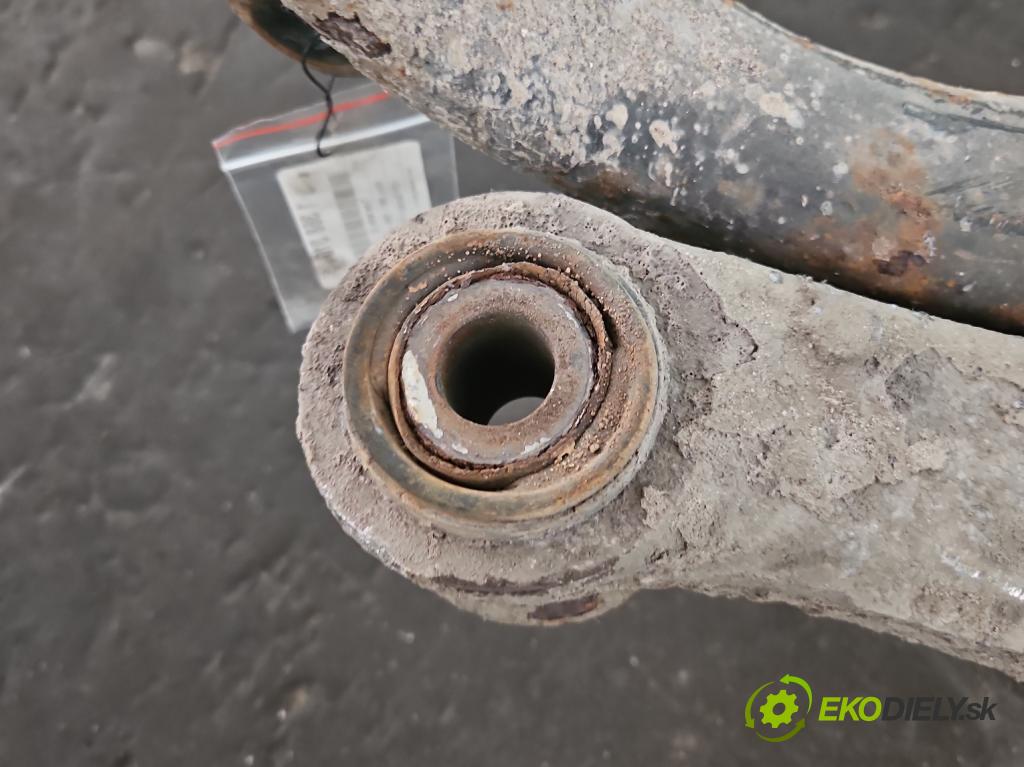 Volvo S80 I 1998-2006 2.0 T 179KM automatic 132 kW 1984 cm3 4- zadní výztuha 09492948 (Výztuhy zadní)