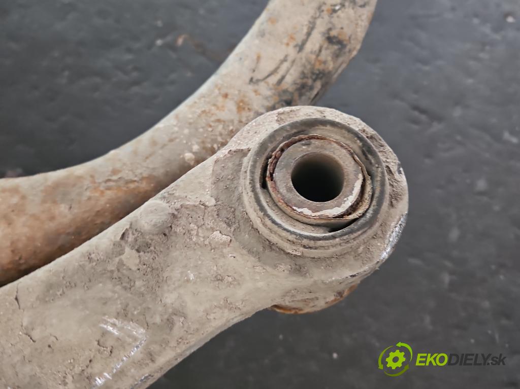 Volvo S80 I 1998-2006 2.0 T 179KM automatic 132 kW 1984 cm3 4- zadní výztuha 09492948 (Výztuhy zadní)