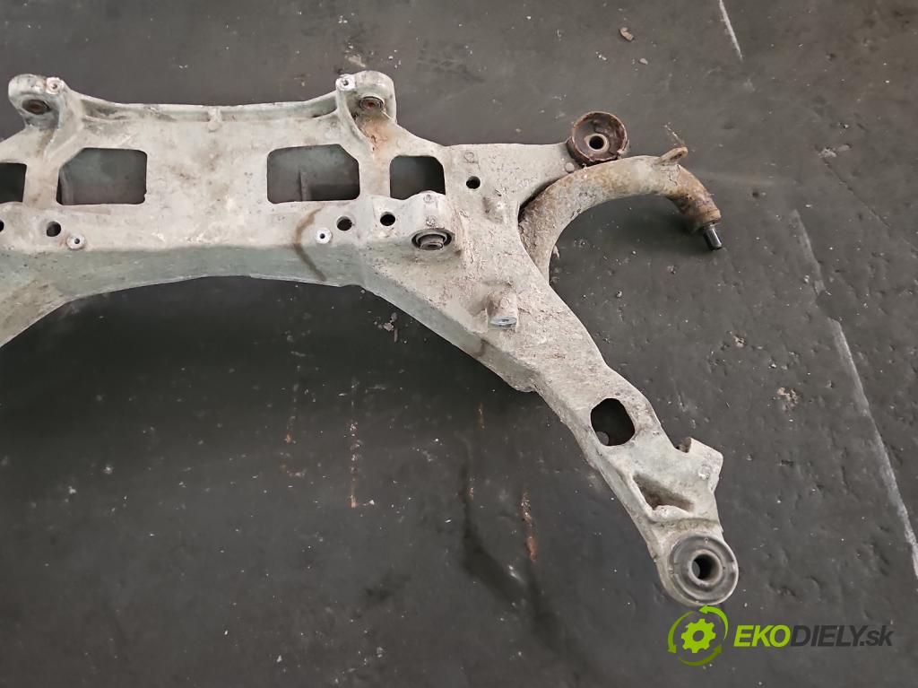 Volvo S80 I 1998-2006 2.0 T 179KM automatic 132 kW 1984 cm3 4- zadní výztuha 09492948 (Výztuhy zadní)