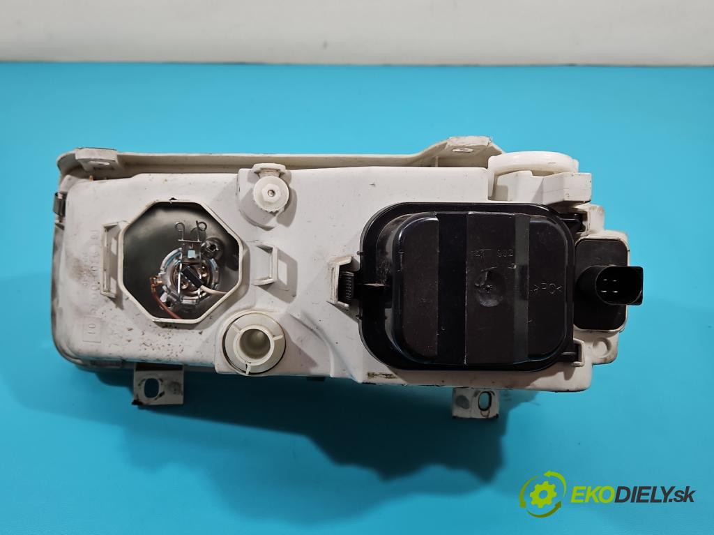 Vw Passat B4 1993-1997 1.8 90 HP manual 66 kW 1787 cm3 5- Reflektor: pravý  (Pravé)