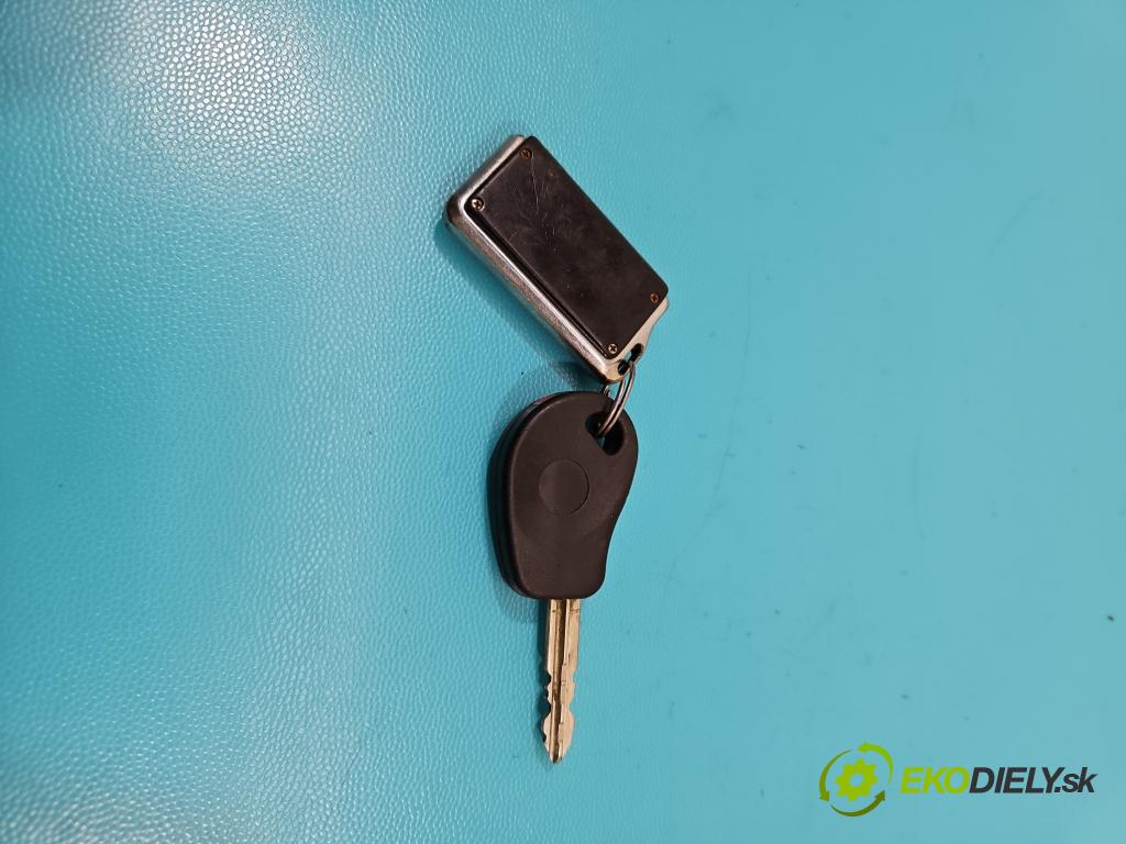 Citroen Xsara Picasso 1,8.0 16V 116 hp manual 85 kW 1749 cm3 5- řídící jednotka motoru 9646559880