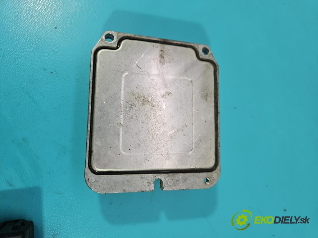 Opel Zafira A 1999-2005 1.8 16V 116 hp manual 85 kW 1796 cm3 5- řídící jednotka motoru 90582539