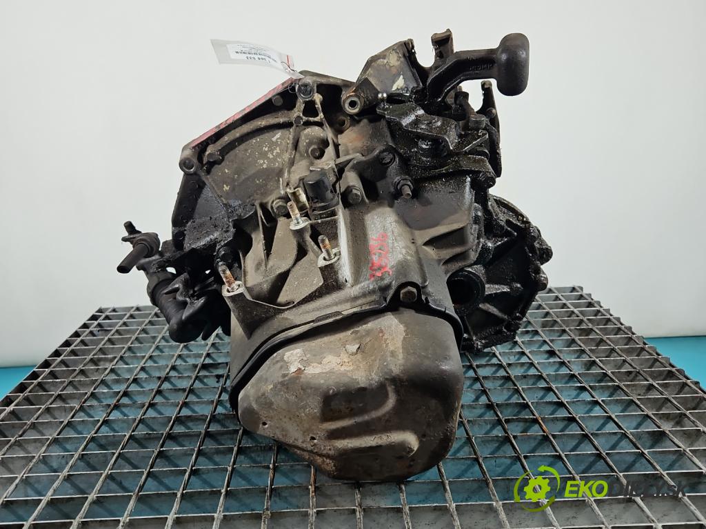 Peugeot 307 1.4 16V 88 HP manual 65 kW 1360 cm3 5- prevodovka stupeň,rýchlosť manual 20CP42