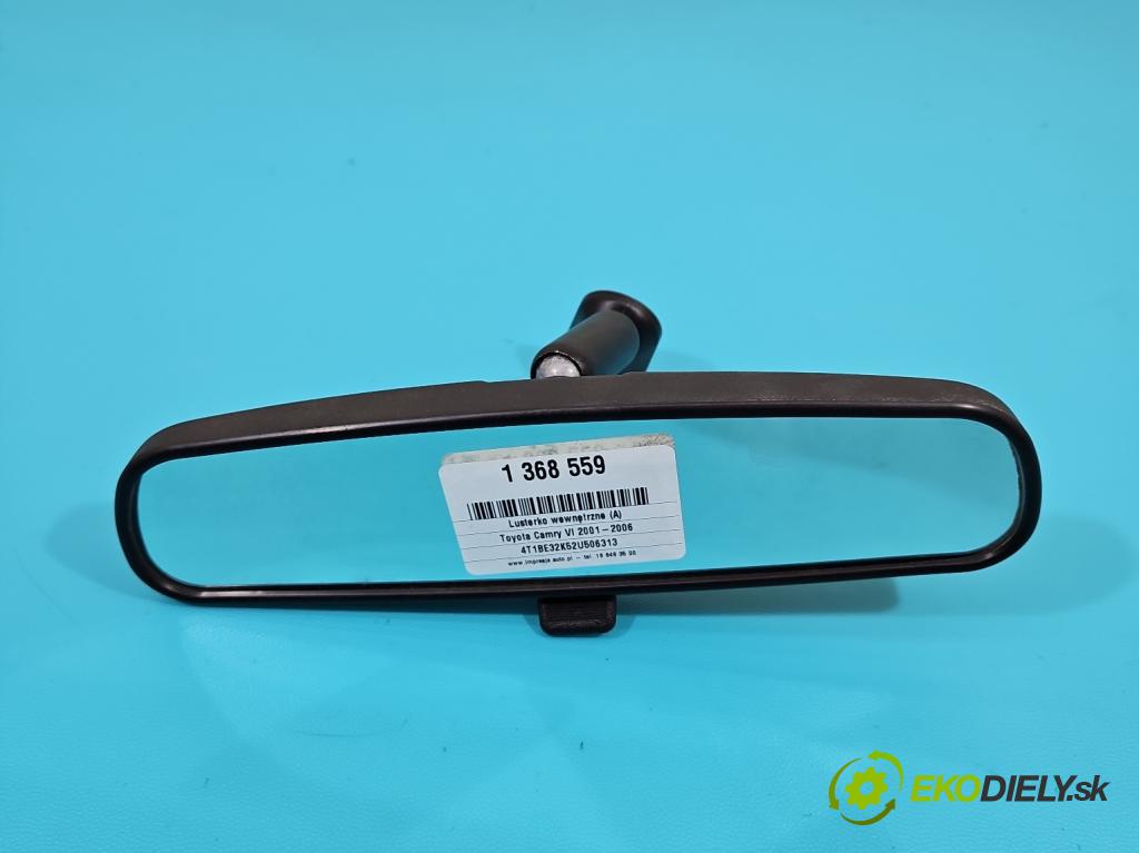 Toyota Camry VI XV30 2001-2006 2.4 VVti 152KM automatic 112 kW 2362 cm3 4- zpětné zrcátko vnitřní  (Světla vnitřní)