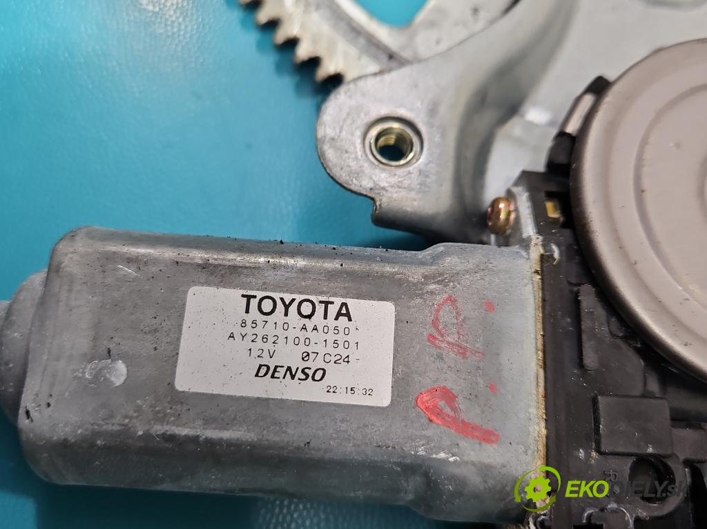 Toyota Camry VI XV30 2001-2006 2.4 VVti 152KM automatic 112 kW 2362 cm3 4- mechanismus stahování přední pravý 85710-AA050