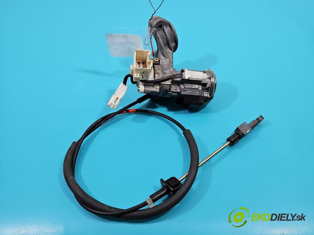 Toyota Camry VI XV30 2001-2006 2.4 VVti: 152KM automatic 112 kW 2362 cm3 4- Spínačka  (Spínacie skrinky a kľúče)