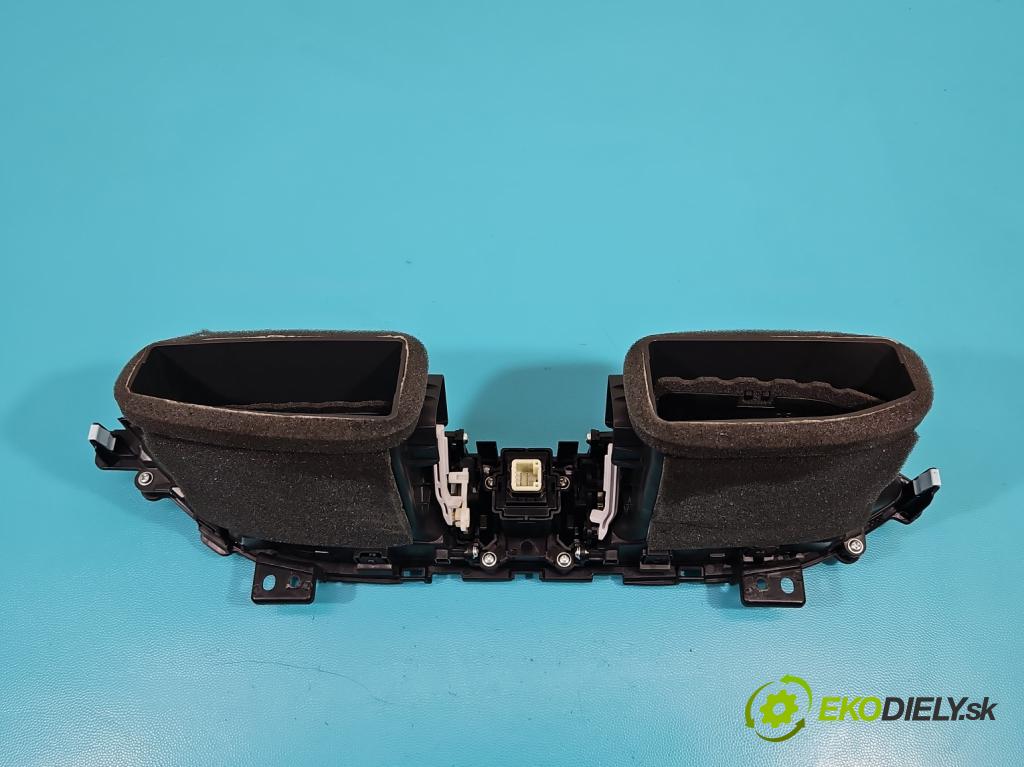 Hyundai I30 III 2016- 1.0 GDI 120 HP manual 88,3 kW 998 cm3 5- Mřížka: kúrenia stredová 97401-G4AB0 (Mriežky kúrenia (fukáre))