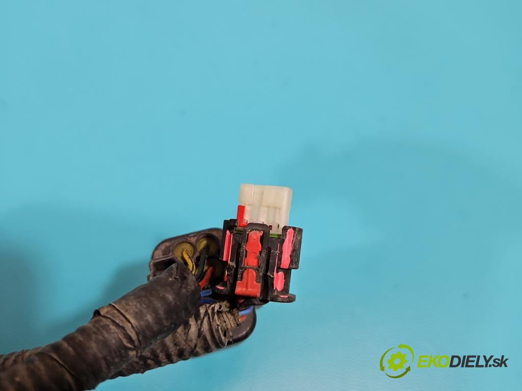 Kia Optima III 2010-2015 1.7 crdi 136 HP manual 100 kW 1685 cm3 4- Zväzok: nárazník predné 918402T510