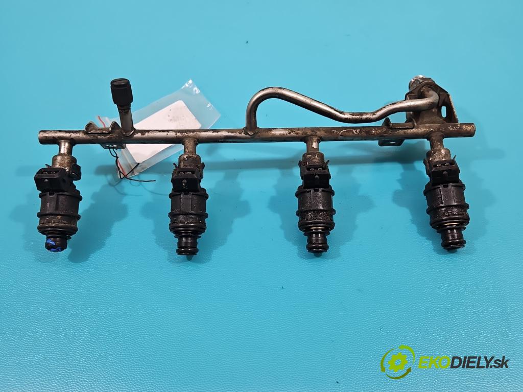 Opel Zafira A 1999-2005 1.8 16V 125 HP manual 92 kW 1796 cm3 5- vstrek 90536149 (Vstrekovače)
