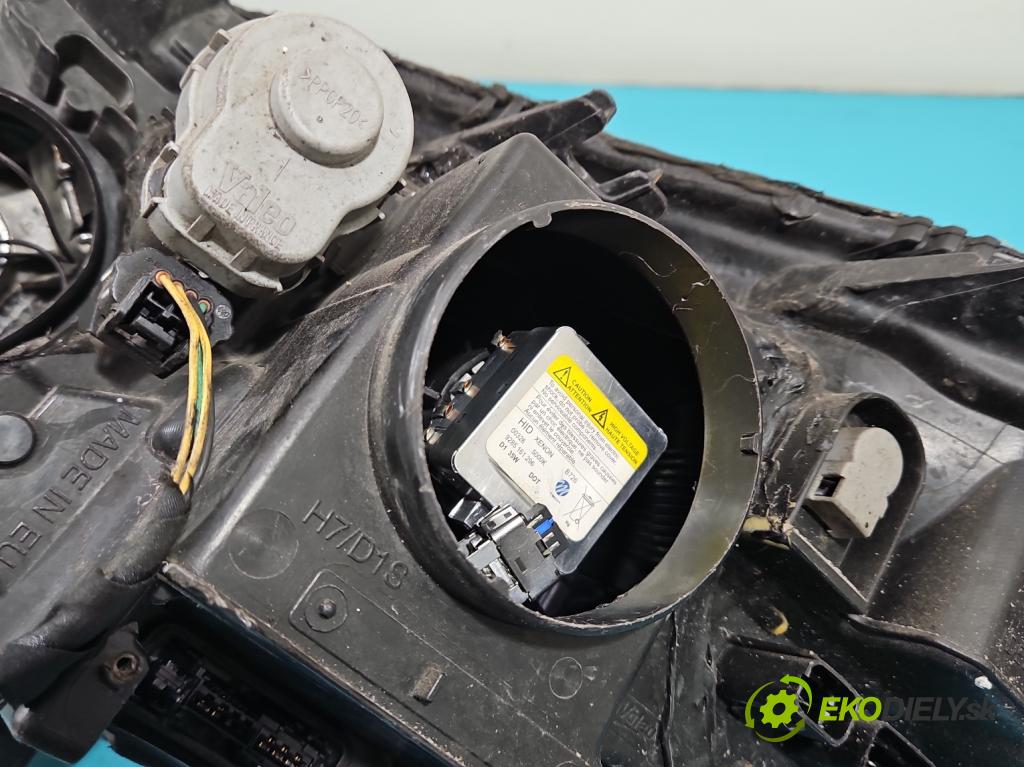 Renault Laguna III 2007-2015 2.0 dci 178HP: manual 131 kW 1995 cm3 5- Reflektor: pravý 260100034R (Pravé)