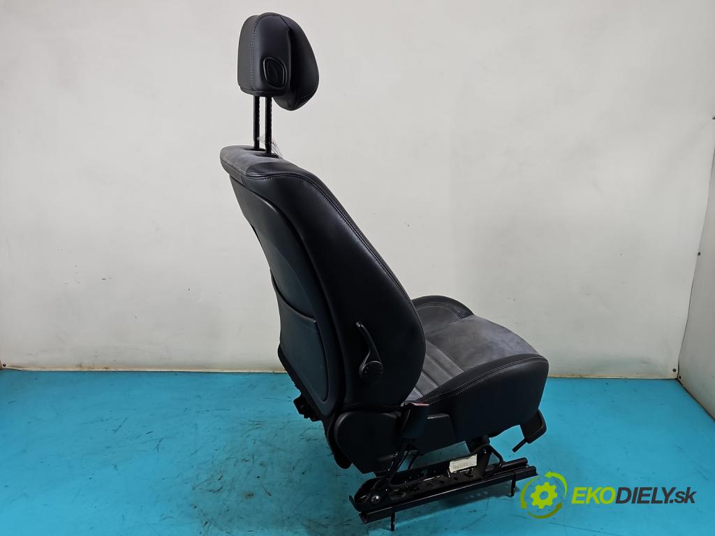 Renault Laguna III 2007-2015 2.0 dci 178HP: manual 131 kW 1995 cm3 5- Sedačka ľavý  (Sedačky, sedadlá)