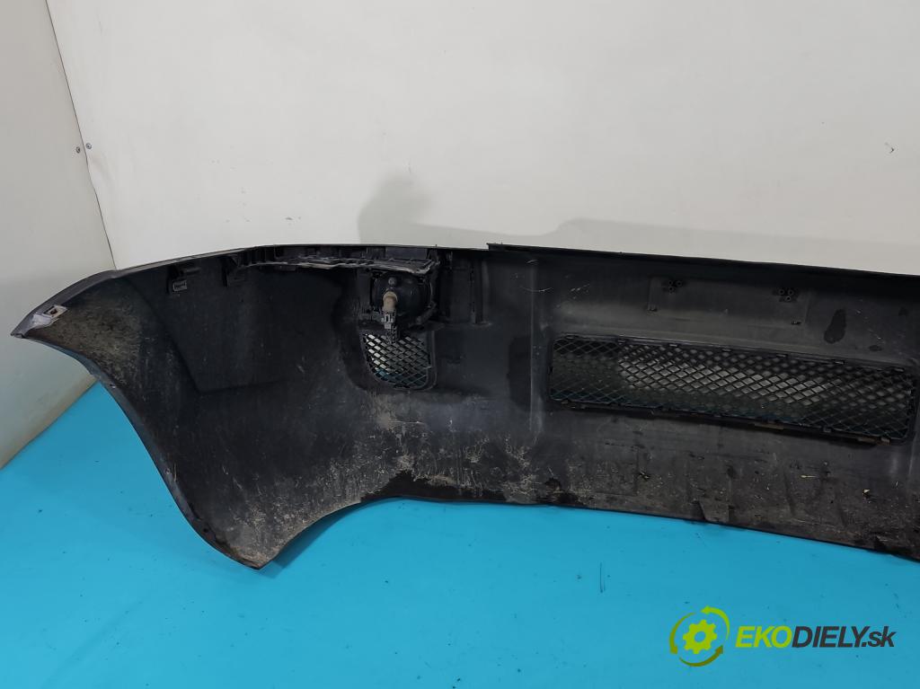 Hyundai Tucson I 2004-2009 2.0 crdi 111KM automatic 82 kW 1991 cm3 5- nárazník přední  (Klika dveří ostatní)