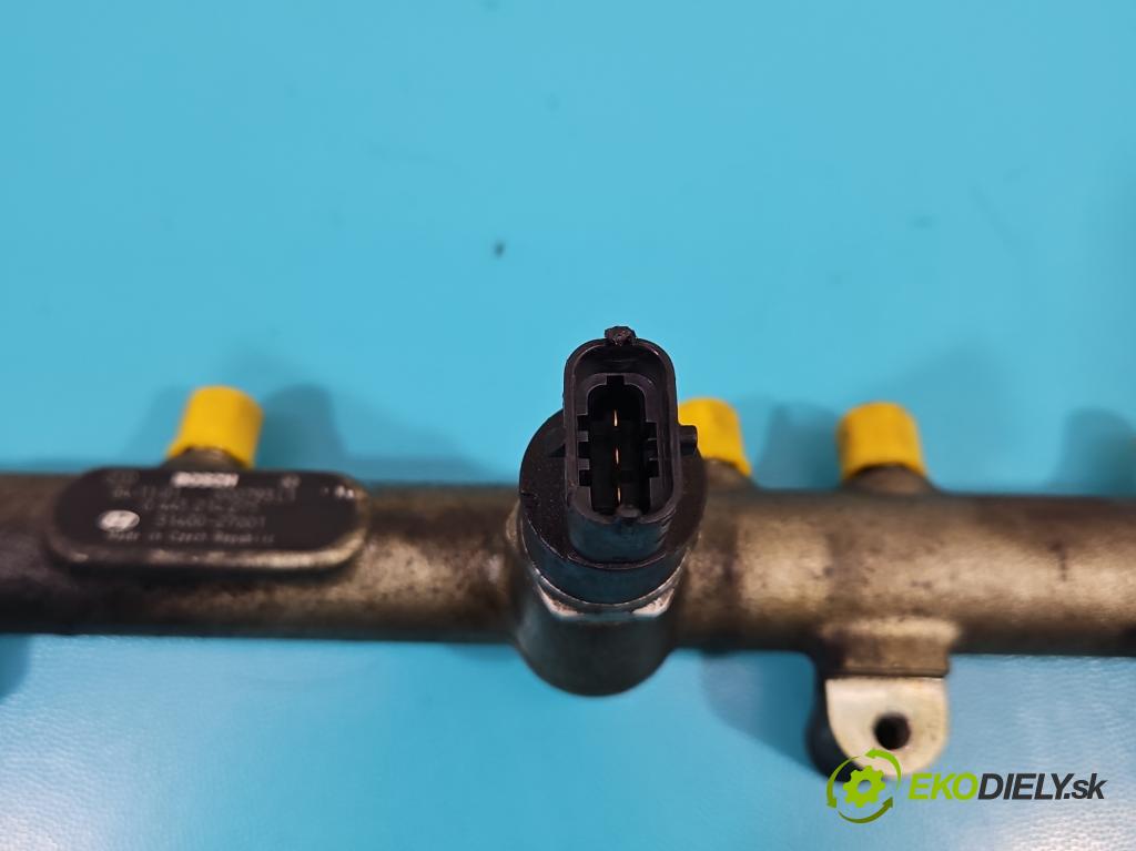 Hyundai Tucson I 2004-2009 2.0 crdi 111KM automatic 82 kW 1991 cm3 5- lišta vstrekovacia 0445214075 (Vstrekovacie lišty)