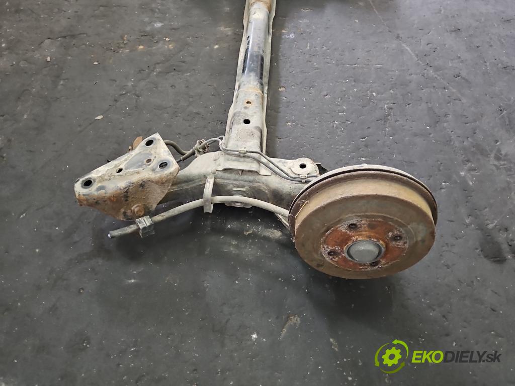 Citroen C3 II 2009-2016 1.4 hdi 68 hp manual 50 kW 1398 cm3 5- zadní výztuha  (Výztuhy zadní)