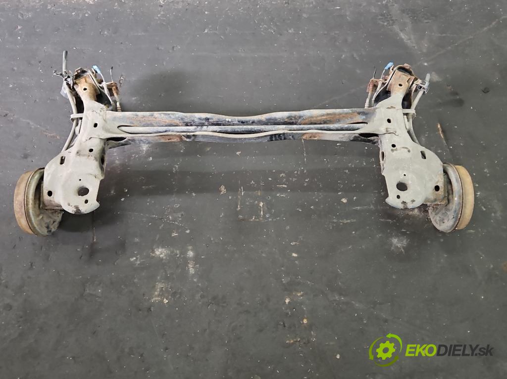 Citroen C3 II 2009-2016 1.4 hdi 68 hp manual 50 kW 1398 cm3 5- zadní výztuha  (Výztuhy zadní)