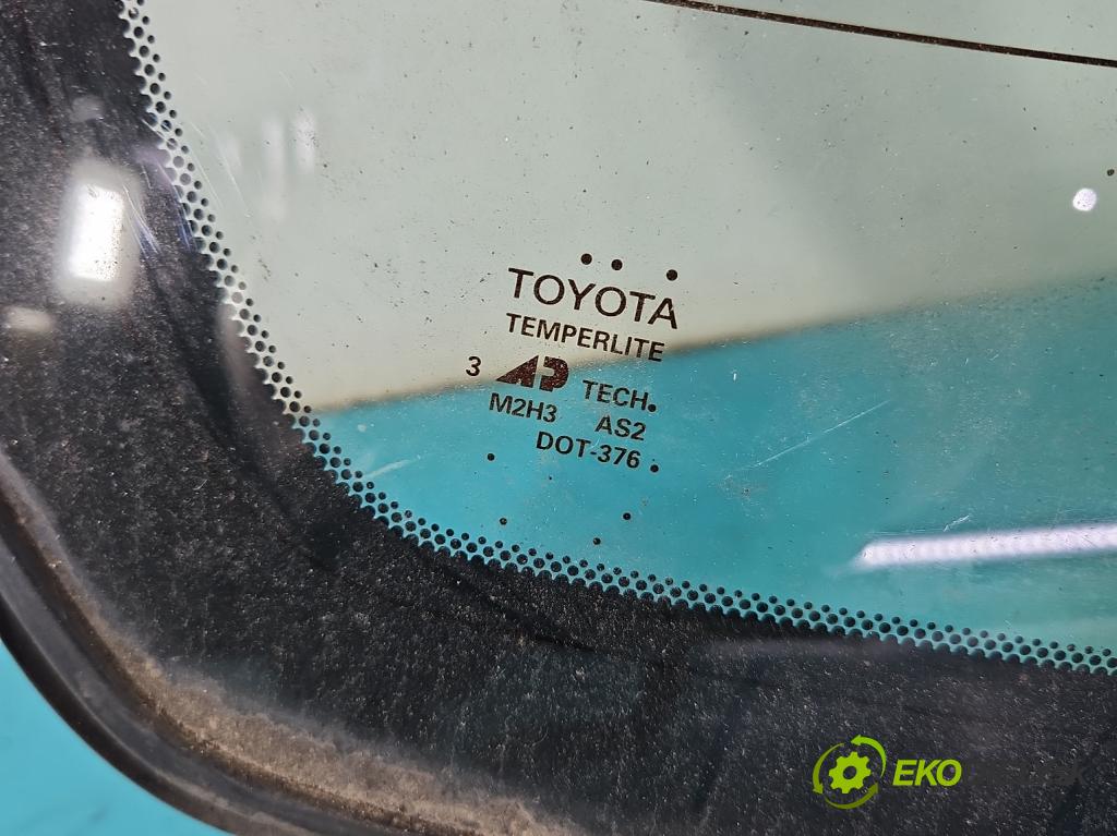 Toyota Camry VI 2001-2006 2.4 VVti 152KM automatic 112 kW 2362 cm3 4- sklo zadní  (Okna zadní)