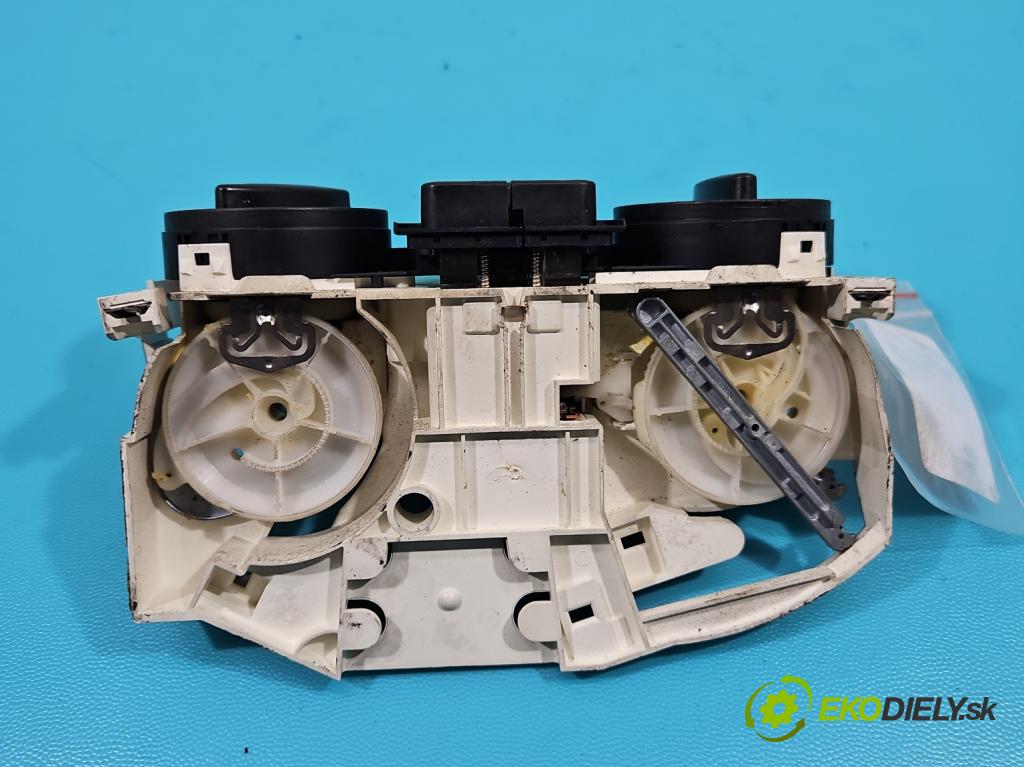 Seat Leon I 1999-2005 1.9 tdi 110 HP manual 81 kW 1896 cm3 5- panel kúrenia