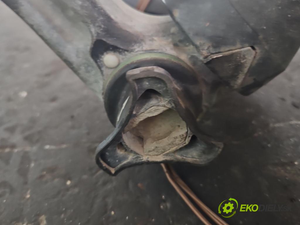 Mercedes C W203 2000-2007 2.0 kompressor 163 hp manual 120 kW 1998 cm3 4- oko tažné A2033100337 (Tažná zařízení)