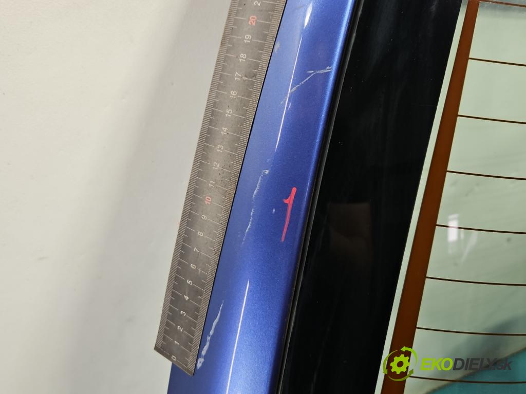 Toyota Starlet 1.3 16V 75 hp manual 55 kW 1332 cm3 3- zadní kufrové dveře  (Zadní kapoty)