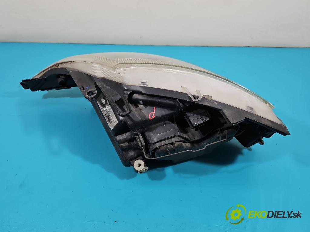 Citroen C3 I 2002-2009 1.4 8V 73 HP automatic 54 kW 1360 cm3 5- Reflektor: pravý 9647214180 (Pravé)