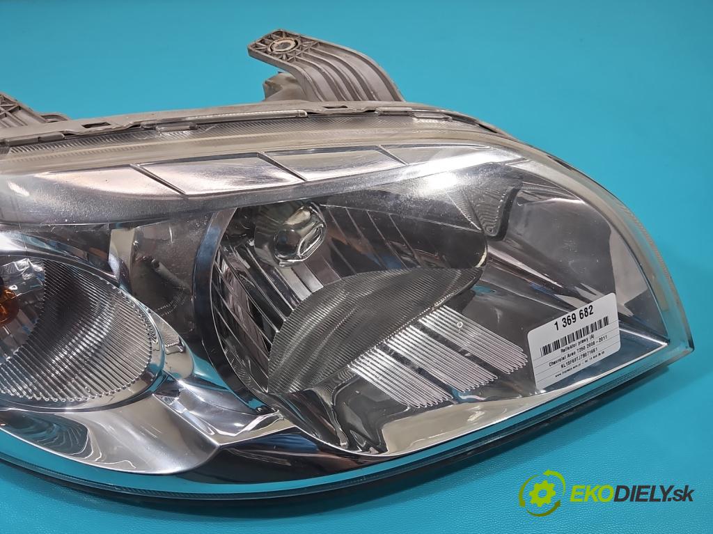 Chevrolet Aveo T250 2006-2011 1,2.0 8V 72 HP manual 53 kW 1150 cm3 4- Reflektor: pravý  (Pravé)