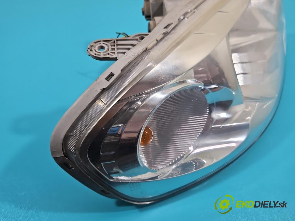 Chevrolet Aveo T250 2006-2011 1,2.0 8V 72 HP manual 53 kW 1150 cm3 4- Reflektor: pravý  (Pravé)