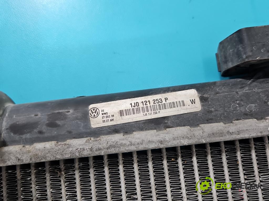 Seat Leon I 1999-2005 1.6 SR 101 hp manual 74 kW 1595 cm3 5- Chladič vody 1J0121253P (Chladiče vody)