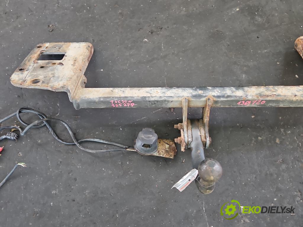 Hyundai Tucson I 2004-2009 2.0 crdi 111KM automatic 82 kW 1991 cm3 5- oko tažné  (Tažná zařízení)