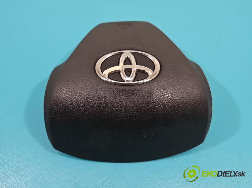 Toyota Rav4 III 2005-2012 2.2 D-CAT 177 HP manual 130 kW 2231 cm3 5- airbag vzduch: Řidiči:  (Airbagy)