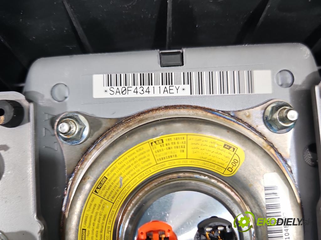 Toyota Rav4 III 2005-2012 2.2 D-CAT 177 HP manual 130 kW 2231 cm3 5- airbag vzduch: Řidiči:  (Airbagy)