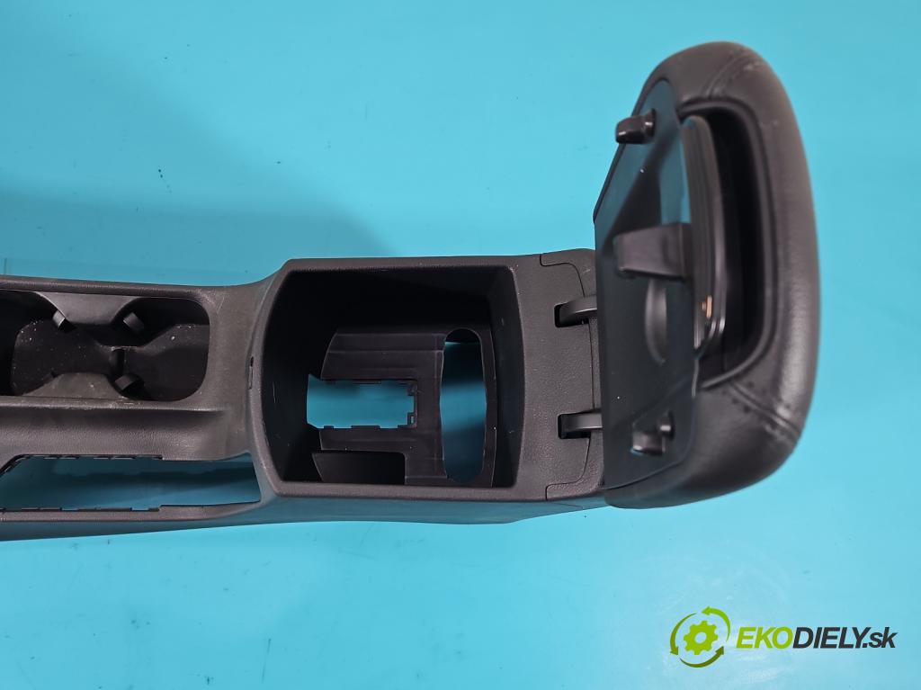 Hyundai I30 III 2016- 1.0 GDI 120 HP manual 88,3 kW 998 cm3 5- operadlo 84614G4000TRY (Lakťové opierky)