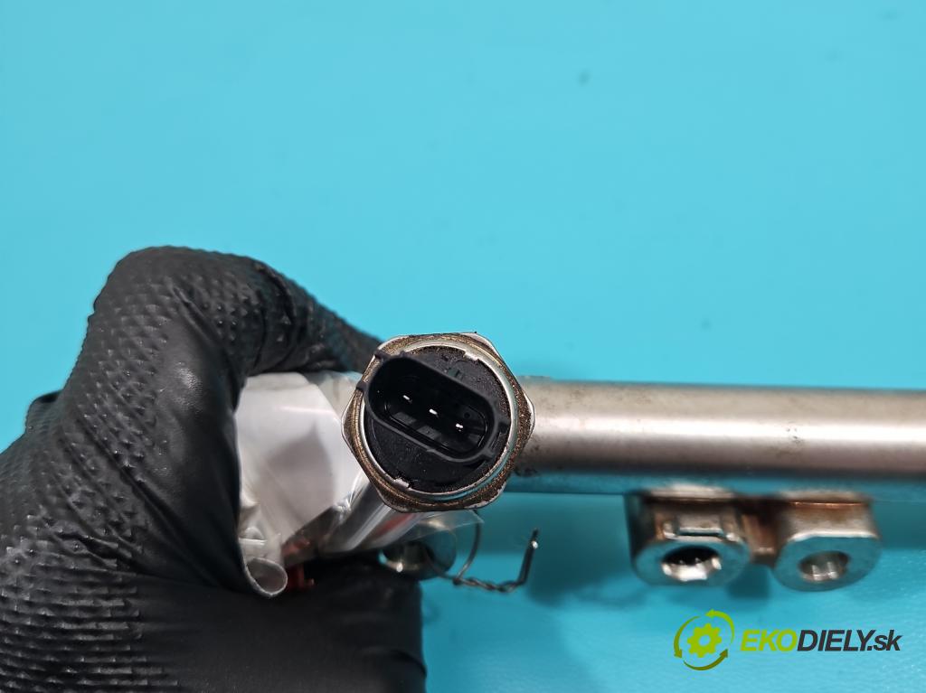 Hyundai I30 III 2016- 1.0 GDI 120 HP manual 88,3 kW 998 cm3 5- lišta vstrekovacia 35350-07100 (Vstrekovacie lišty)