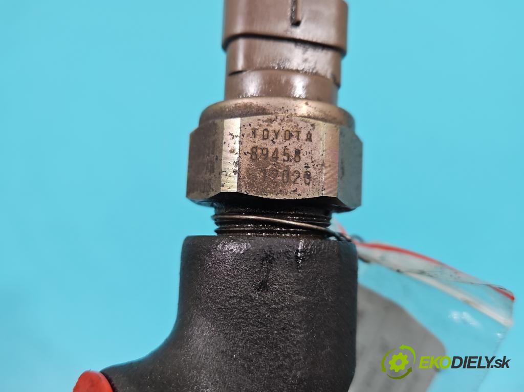 Toyota Corolla E12 2001-2009 2.0 D4D 110 HP manual 81 kW 1995 cm3 5- lišta vstrekovacia 89458-12020 (Vstrekovacie lišty)