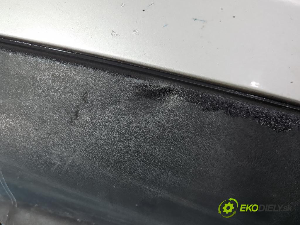 Volvo S60 I 2000-2010 2.4 20V 140 hp manual 103 kW 2435 cm3 4- nárazník zadní  (Ostatné)
