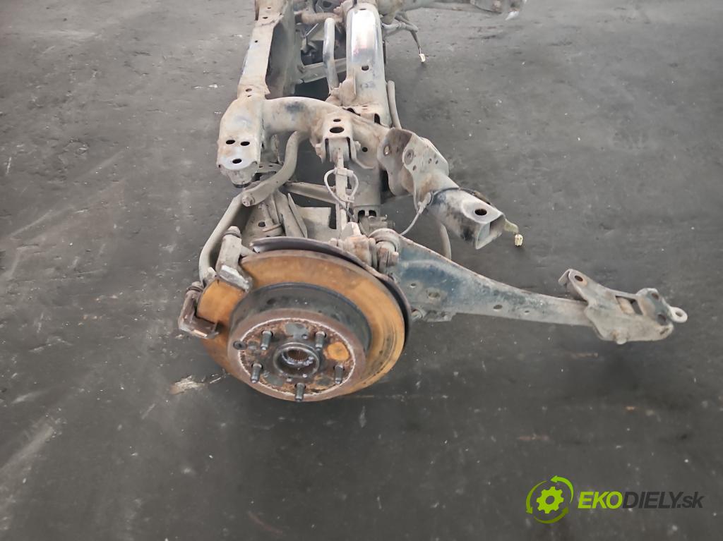 Toyota Rav4 III 2005-2012 2.2 D-CAT 177 hp manual 130 kW 2231 cm3 5- zadní výztuha  (Výztuhy zadní)