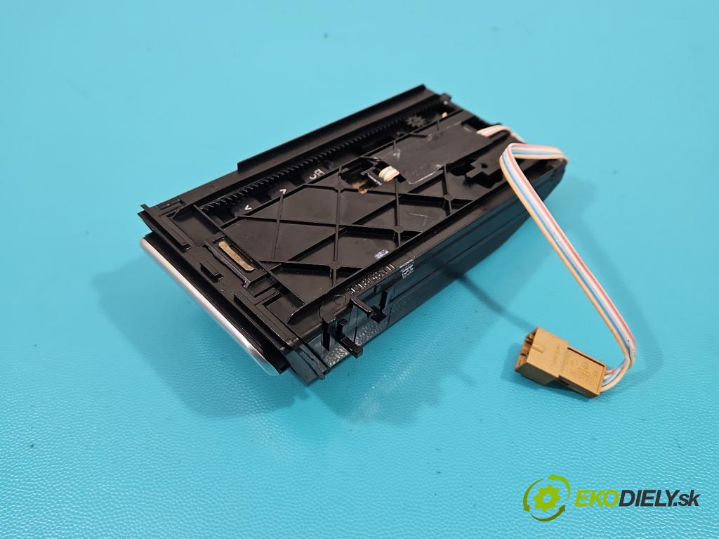 Vw Passat CC 2008-2016 2.0 tdi 170 HP automatic 125 kW 1968 cm3 4- Telefon: 3C1858711 (Audio zariadenia)