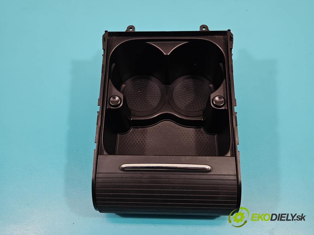 Vw Passat CC 2008-2016 2.0 tdi 170 HP automatic 125 kW 1968 cm3 4- Rukojeť: na nápoje: 3C1863241CG (Úchyty, držiaky na nápoje)