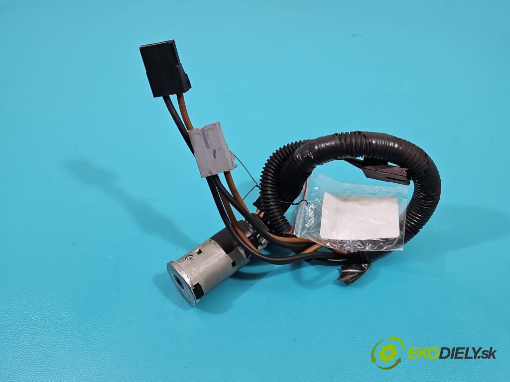 Citroen Xsara I 1997-2000 1.4 8V 75 HP manual 55 kW 1360 cm3 5- Spínačka  (Spínacie skrinky a kľúče)