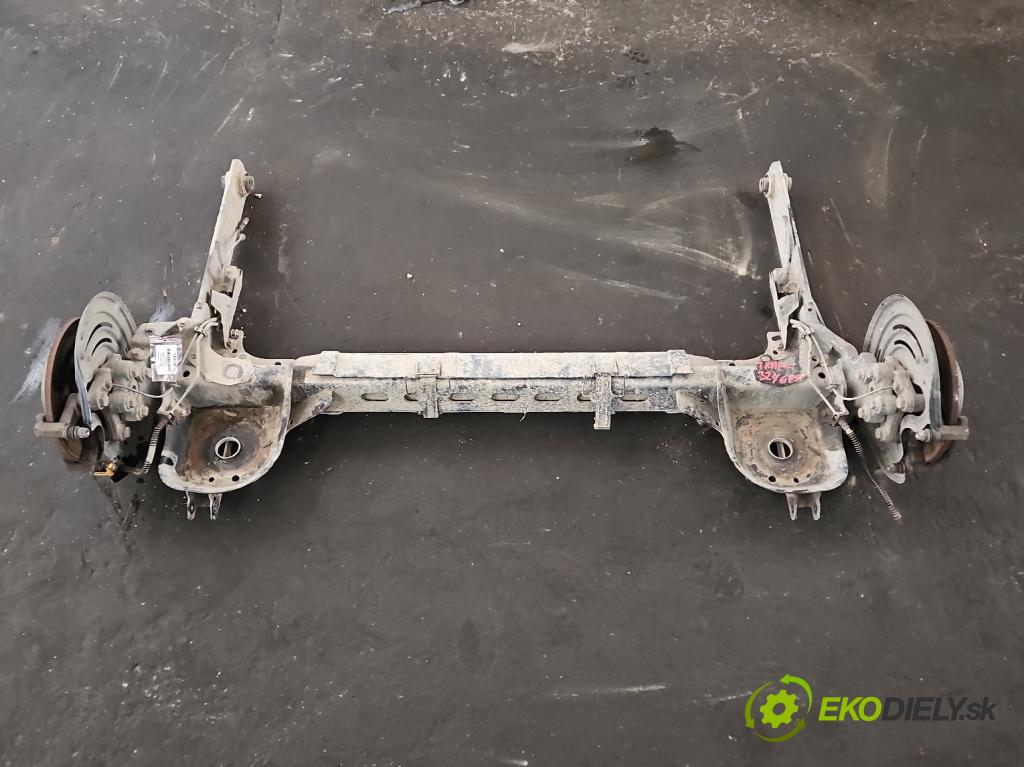 Renault Trafic III 2014 - 2.0 dci 145 hp manual 107 kW 1997 cm3 5- zadní výztuha  (Výztuhy zadní)