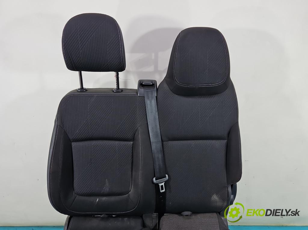 Renault Trafic III 2014 - 2.0 dci 145 HP manual 107 kW 1997 cm3 5- Sedačka pravý  (Sedačky, sedadlá)