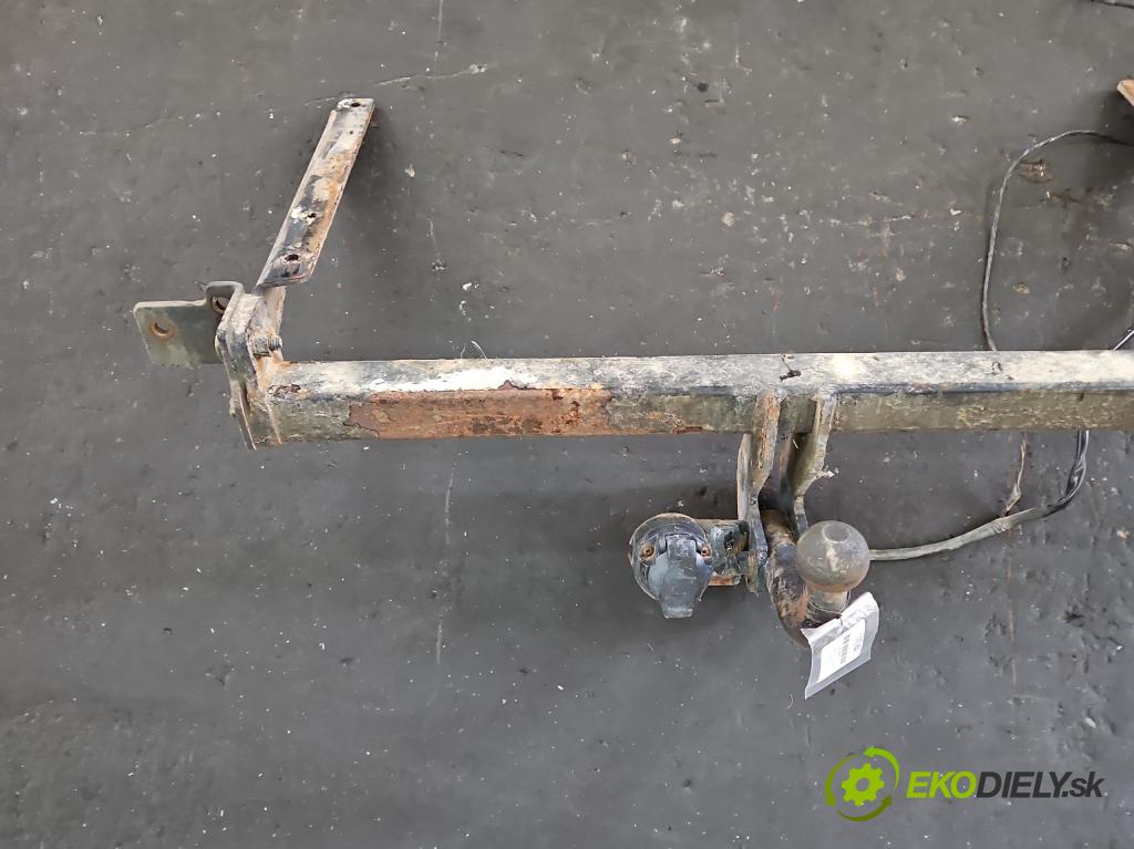 Honda Civic VII 2000-2006 1.4 16V 90 hp manual 66 kW 1396 cm3 3- oko tažné  (Tažná zařízení)