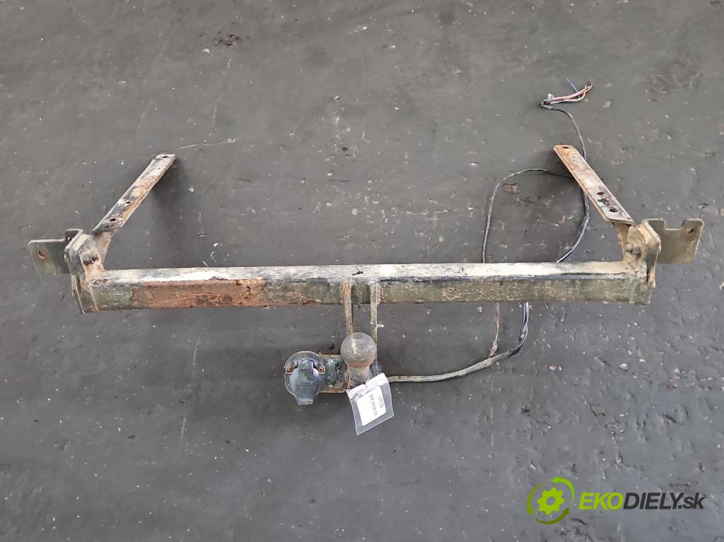 Honda Civic VII 2000-2006 1.4 16V 90 hp manual 66 kW 1396 cm3 3- oko tažné  (Tažná zařízení)